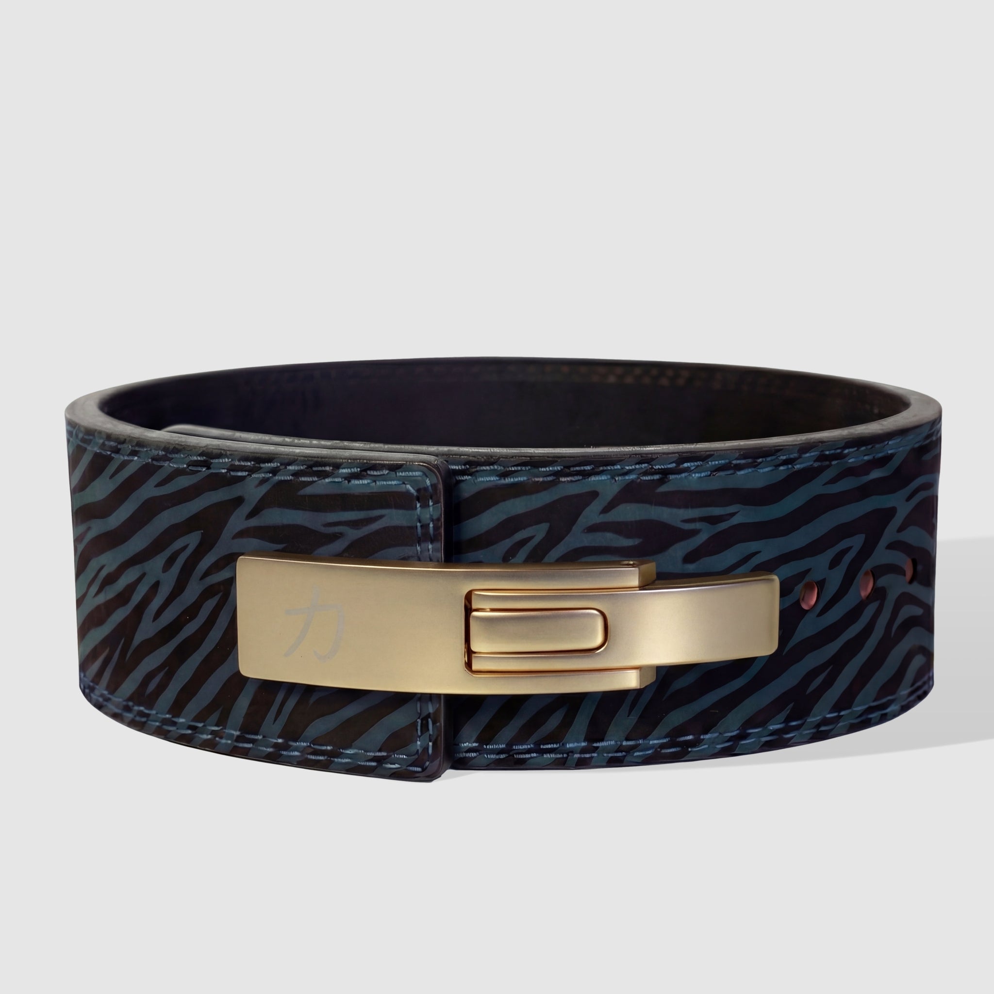strength-shop-blue-tiger-print-lever-belt-10mm-ceinture-de-force-ipf-approved image 4