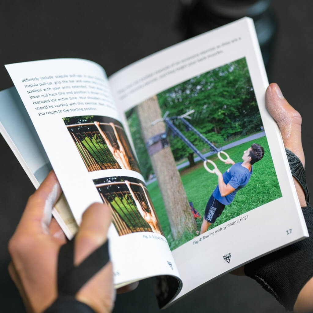 pullup-dip-pull-up-bible-livre-papier-tractions-anglais image 4