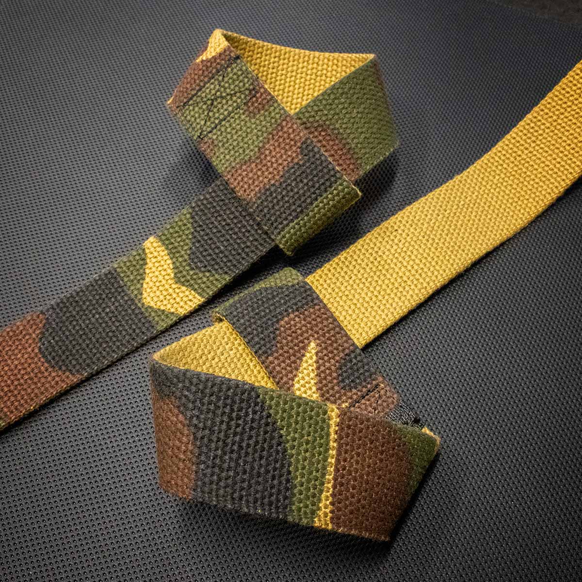 strength-shop-originals-sangles-de-tirage-camo-coton-54-cm-x-40-mm image 4