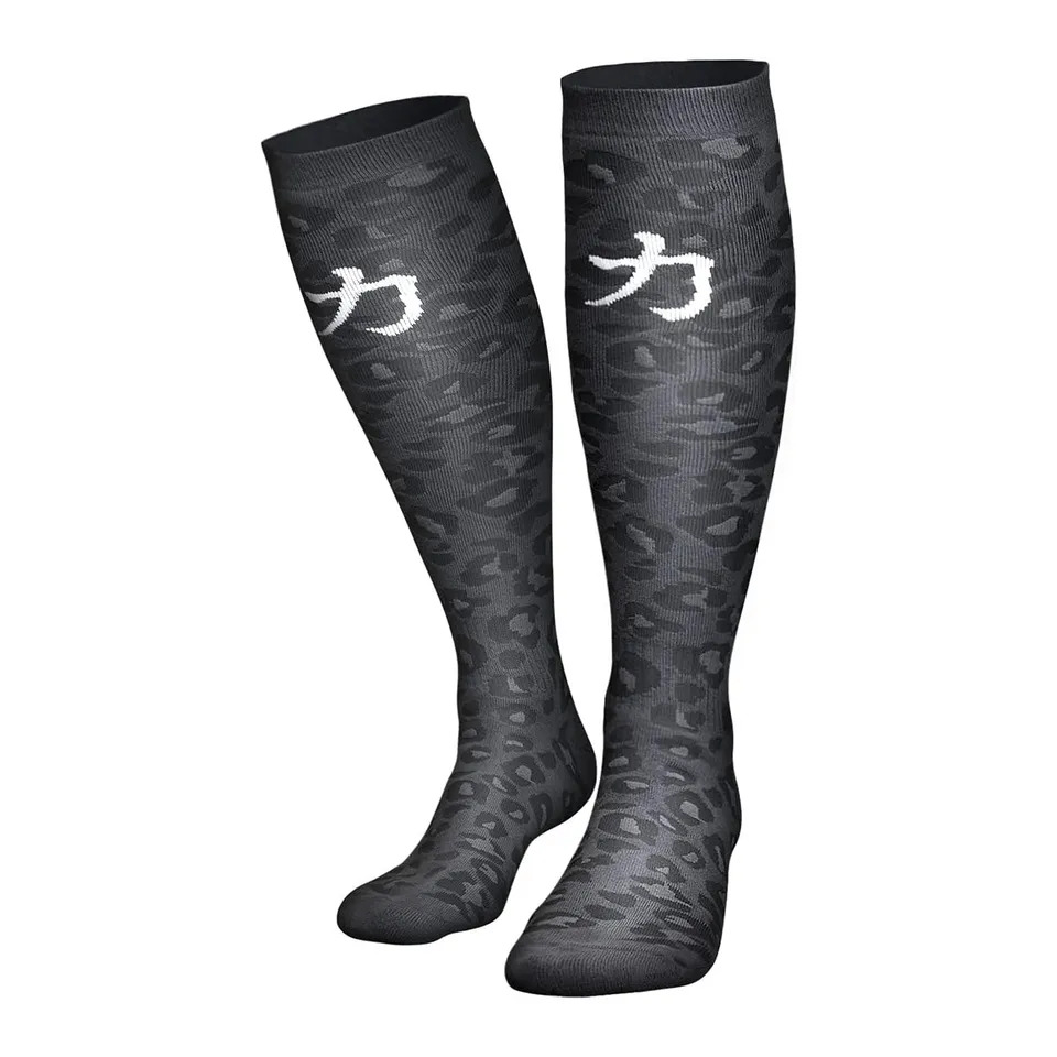 strength-shop-chaussettes-deadlift-dark-leo-mi-hautes-protection-tibias image 1