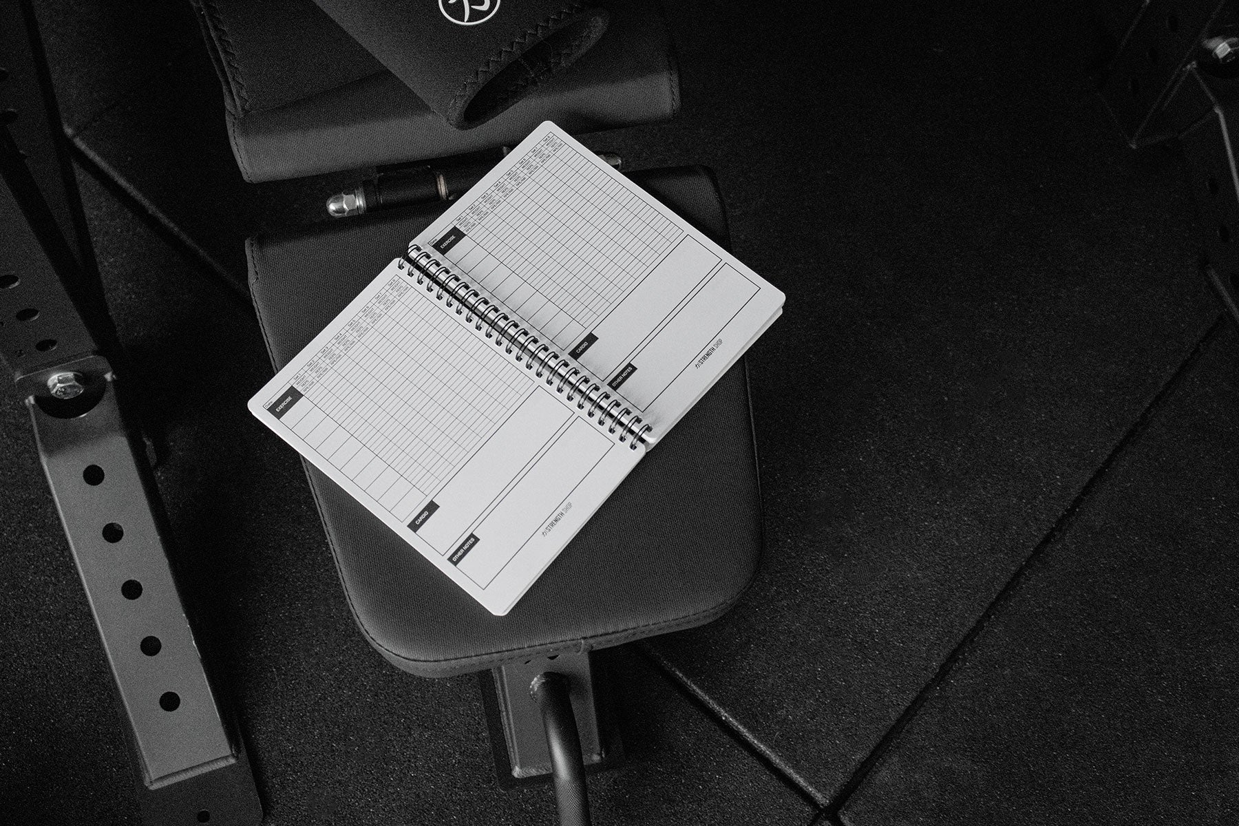 strength-shop-training-logbook-carnet-d-entra-nement-musculation image 2