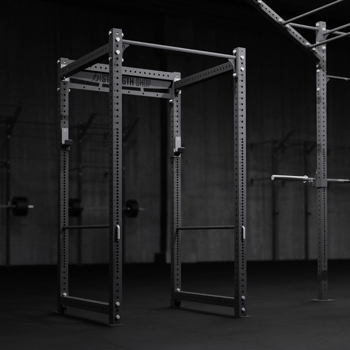 strength-shop-riot-mrr-75-standard-power-rack-cage-squat image 3