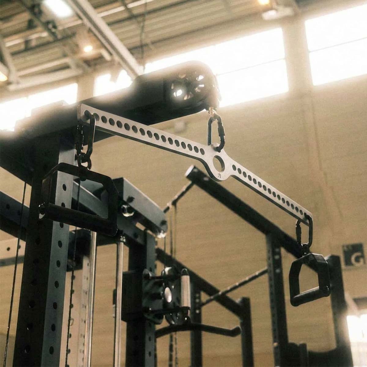 strength-shop-adjustable-lat-pulldown-row-bar-barre-tirage-dos-r-glable-950-mm image 4
