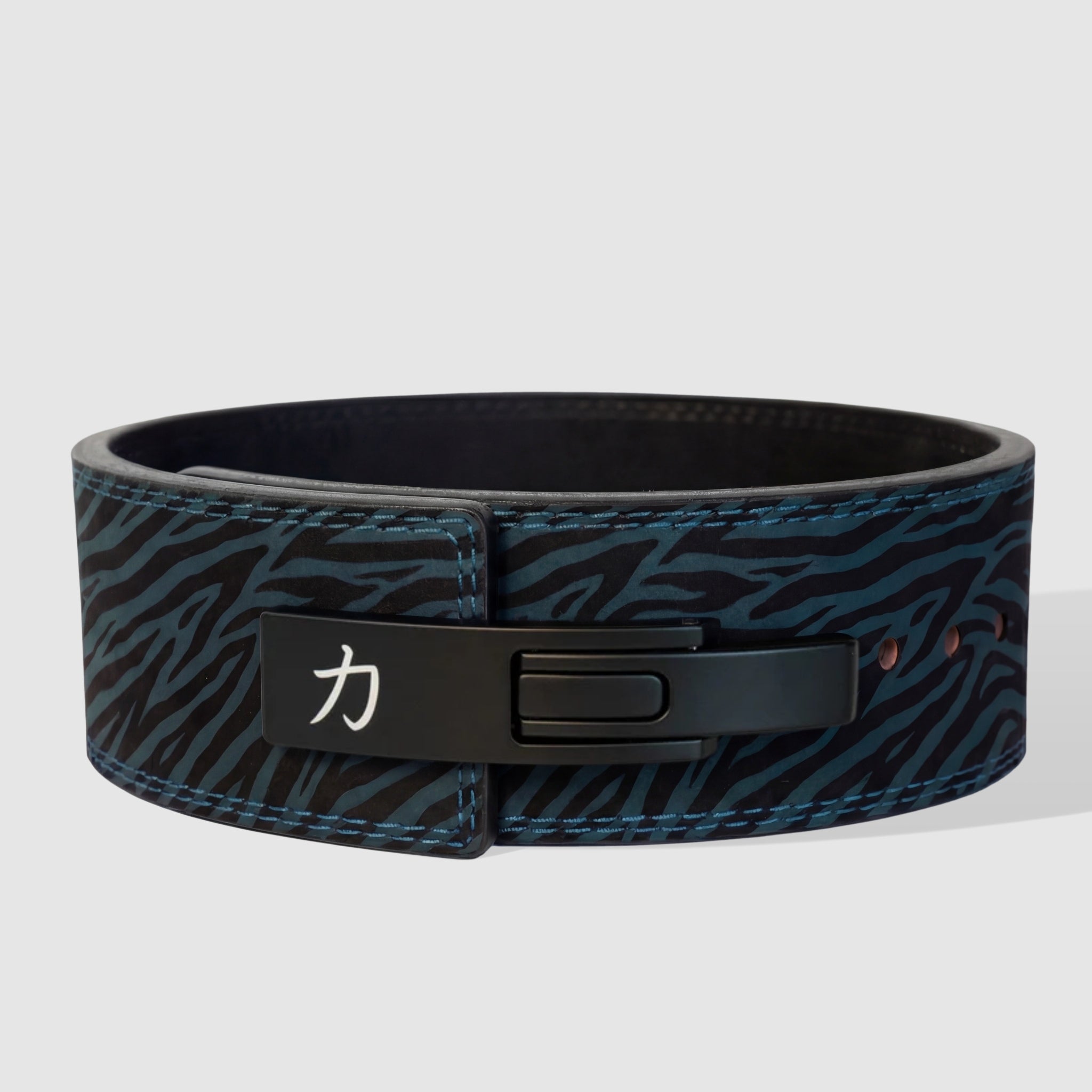 strength-shop-blue-tiger-print-lever-belt-10mm-ceinture-de-force-ipf-approved image 6