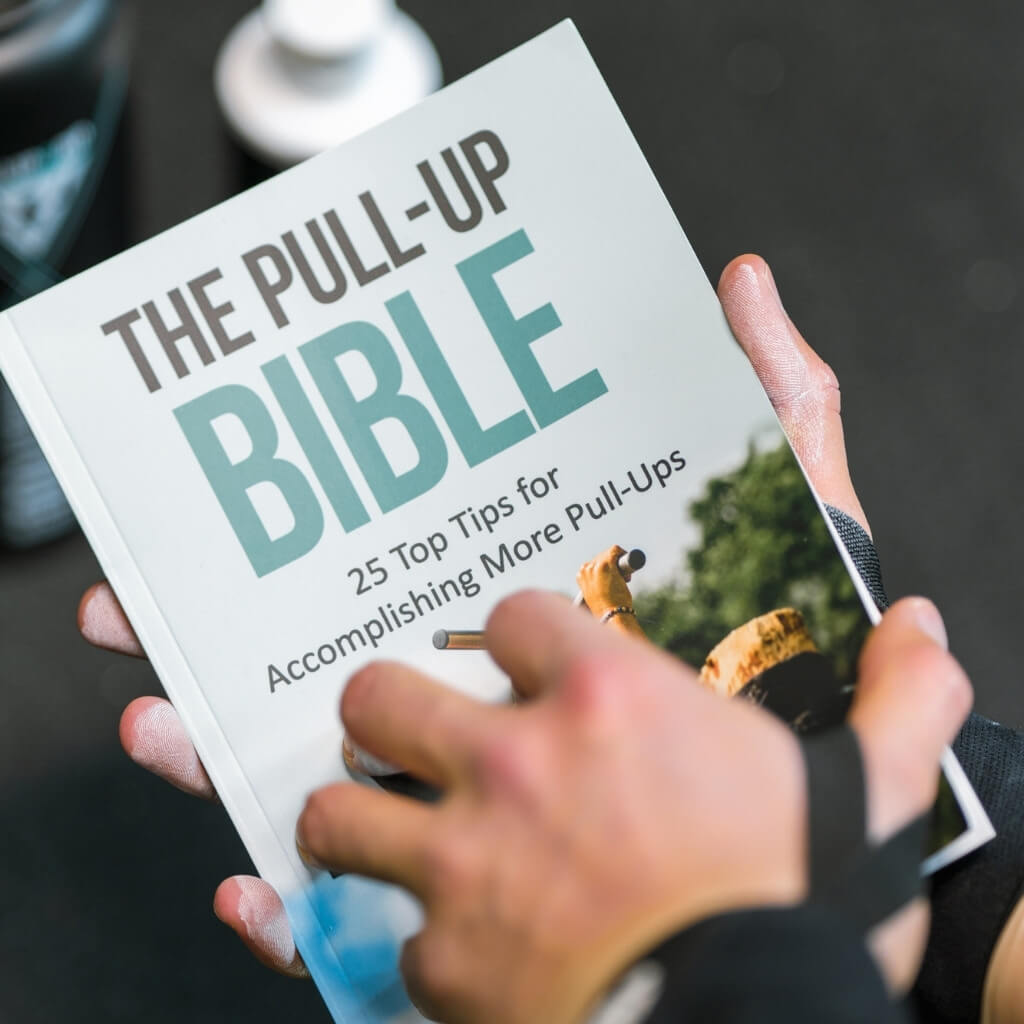 pullup-dip-pull-up-bible-livre-papier-tractions-anglais image 3